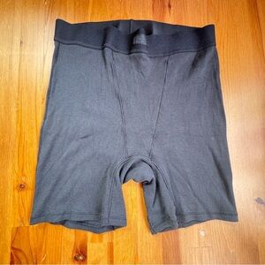 Skims bike shorts size medium